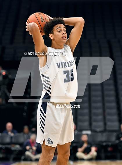 Thumbnail 1 in Venice vs. Pleasant Valley (CIF State D3 Final) photogallery.