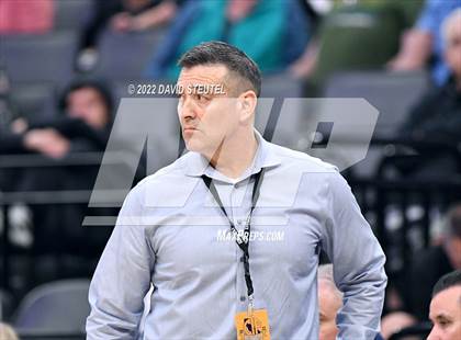 Thumbnail 2 in Venice vs. Pleasant Valley (CIF State D3 Final) photogallery.
