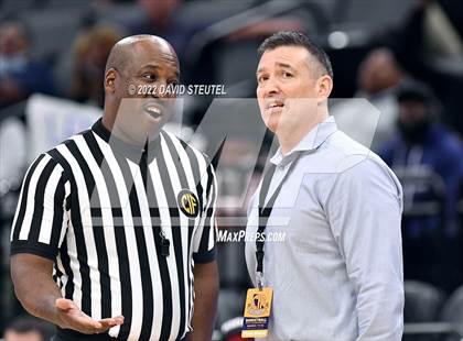 Thumbnail 3 in Venice vs. Pleasant Valley (CIF State D3 Final) photogallery.