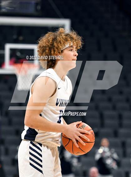 Thumbnail 1 in Venice vs. Pleasant Valley (CIF State D3 Final) photogallery.