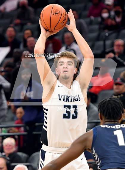 Thumbnail 2 in Venice vs. Pleasant Valley (CIF State D3 Final) photogallery.