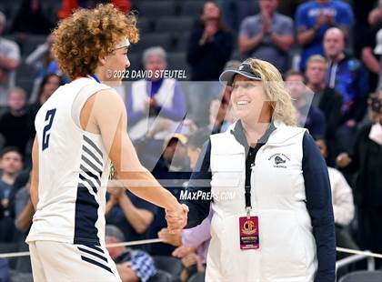 Thumbnail 2 in Venice vs. Pleasant Valley (CIF State D3 Final) photogallery.