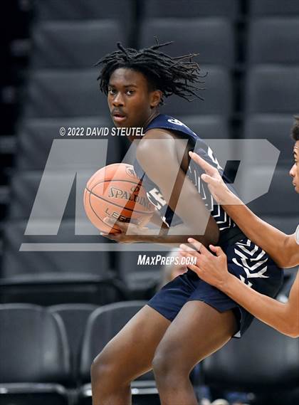 Thumbnail 2 in Venice vs. Pleasant Valley (CIF State D3 Final) photogallery.