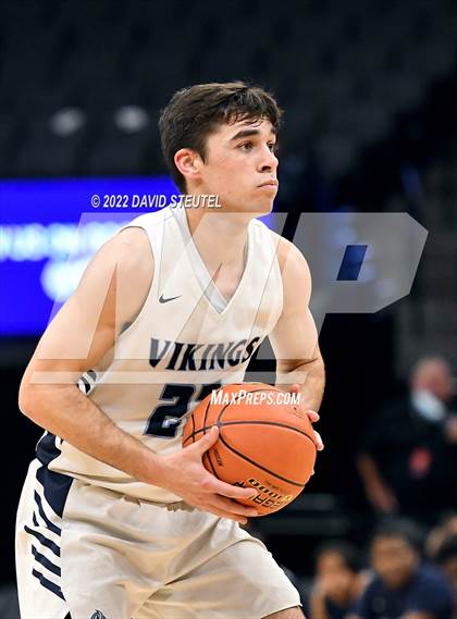 Thumbnail 3 in Venice vs. Pleasant Valley (CIF State D3 Final) photogallery.