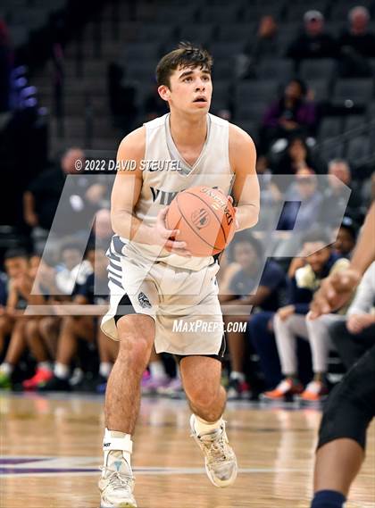 Thumbnail 1 in Venice vs. Pleasant Valley (CIF State D3 Final) photogallery.