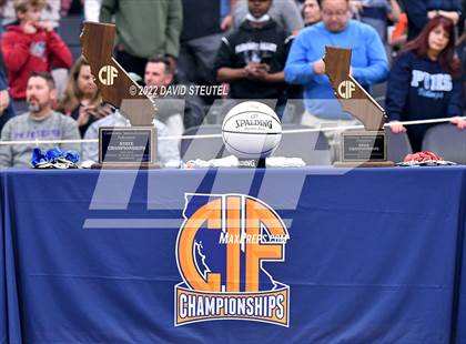 Thumbnail 1 in Venice vs. Pleasant Valley (CIF State D3 Final) photogallery.