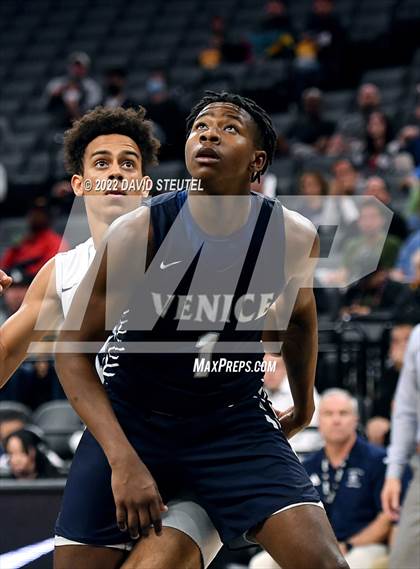 Thumbnail 2 in Venice vs. Pleasant Valley (CIF State D3 Final) photogallery.