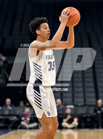 Thumbnail 3 in Venice vs. Pleasant Valley (CIF State D3 Final) photogallery.