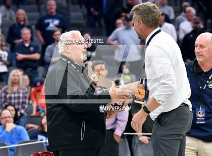 Thumbnail 2 in Venice vs. Pleasant Valley (CIF State D3 Final) photogallery.