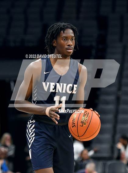 Thumbnail 3 in Venice vs. Pleasant Valley (CIF State D3 Final) photogallery.
