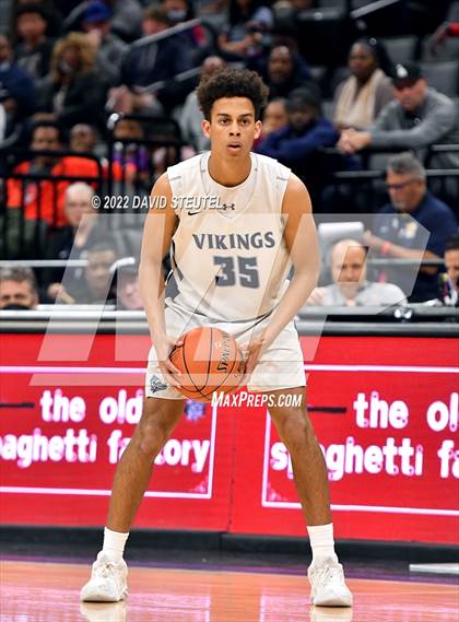 Thumbnail 3 in Venice vs. Pleasant Valley (CIF State D3 Final) photogallery.