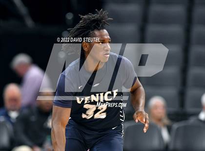 Thumbnail 1 in Venice vs. Pleasant Valley (CIF State D3 Final) photogallery.