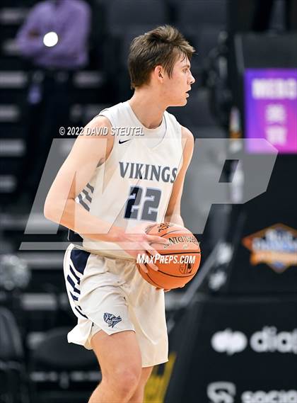 Thumbnail 3 in Venice vs. Pleasant Valley (CIF State D3 Final) photogallery.