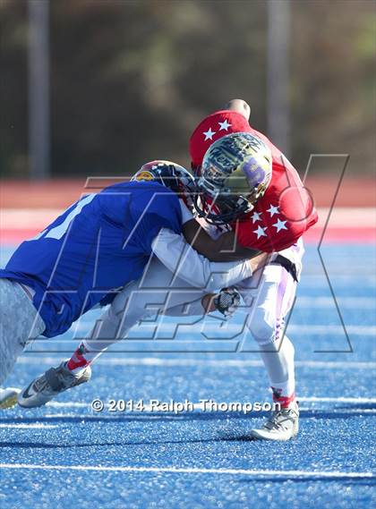 Thumbnail 3 in 2014 Sacramento Bee - Optimist All-Star Classic (Football) photogallery.