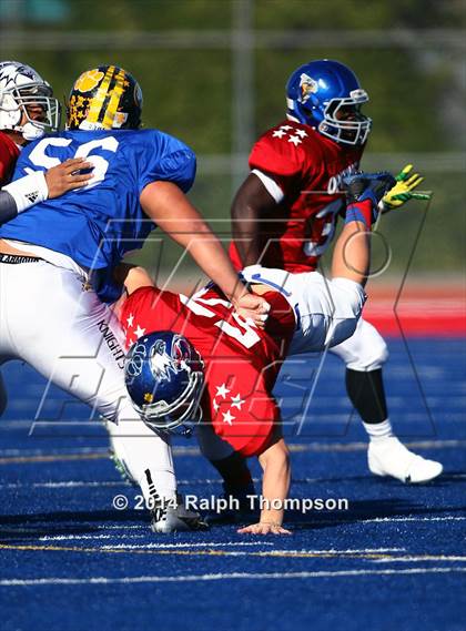 Thumbnail 1 in 2014 Sacramento Bee - Optimist All-Star Classic (Football) photogallery.