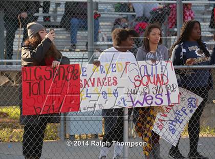 Thumbnail 2 in 2014 Sacramento Bee - Optimist All-Star Classic (Football) photogallery.