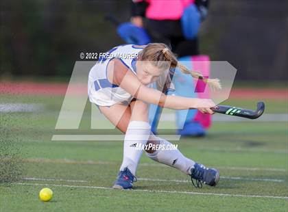 Thumbnail 2 in Wilson vs. Downingtown West photogallery.