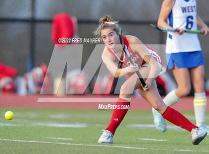 Thumbnail 3 in Wilson vs. Downingtown West photogallery.