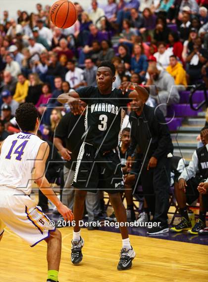 Thumbnail 1 in Far Northeast Warriors vs Boulder (CHSAA 5A 2nd Round Playoff) photogallery.