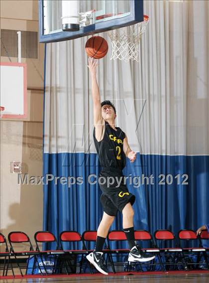 Thumbnail 2 in Central vs. Capistrano Valley (MaxPreps Holiday Classic) photogallery.