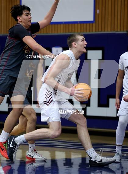 Thumbnail 3 in Woodcreek vs. Las Lomas (Huber Classic First Round) photogallery.