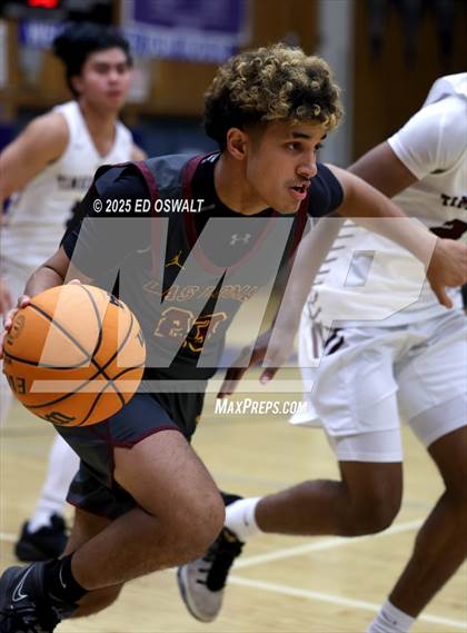 Thumbnail 2 in Woodcreek vs. Las Lomas (Huber Classic First Round) photogallery.