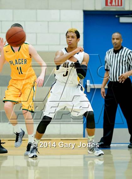 Thumbnail 2 in Placer vs. Del Oro photogallery.