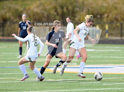 Thumbnail 3 in Nordonia vs. Twinsburg (OHSAA Division 2 District Final) photogallery.