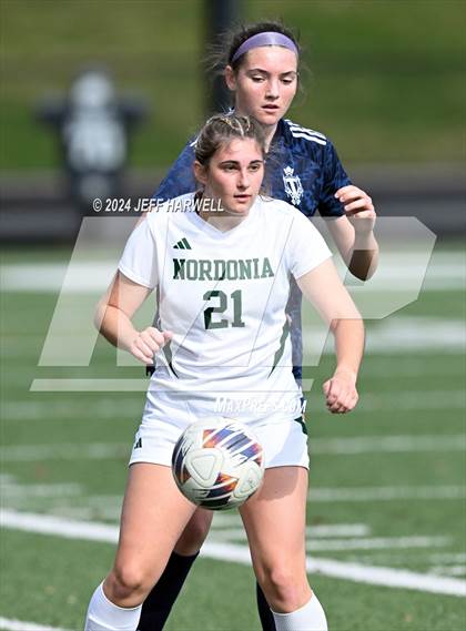 Thumbnail 3 in Nordonia vs. Twinsburg (OHSAA Division 2 District Final) photogallery.