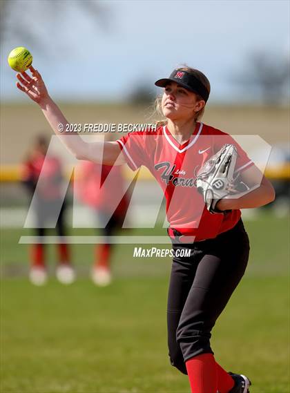 Thumbnail 2 in Anna @ Muenster photogallery.