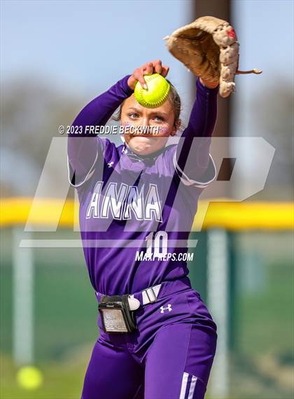 Thumbnail 3 in Anna @ Muenster photogallery.