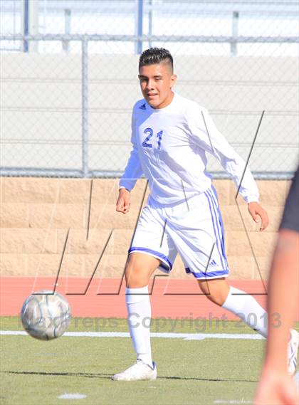 Thumbnail 3 in JSerra Cotholic v El Toro (South Orange County Classic Soccer Tournament) photogallery.