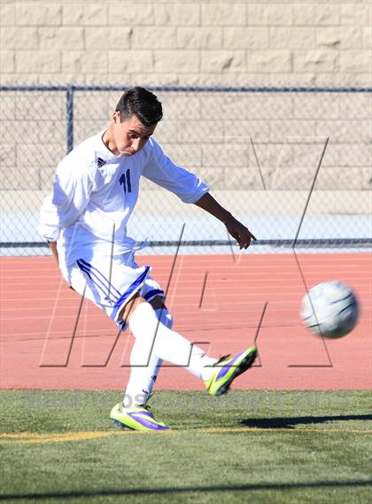 Thumbnail 3 in JSerra Cotholic v El Toro (South Orange County Classic Soccer Tournament) photogallery.