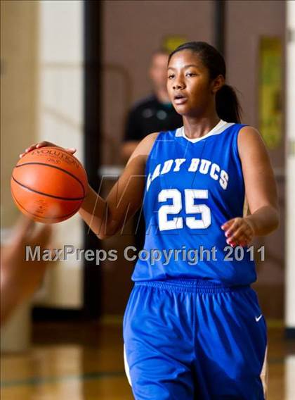 Thumbnail 2 in Yates [Jack] vs Brazoswood (McDonald's Texas Invitational) photogallery.