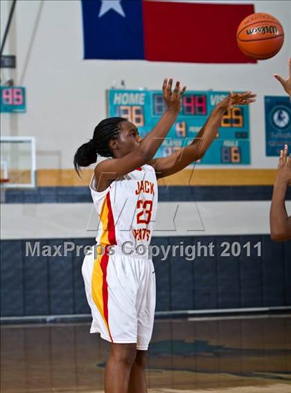 Thumbnail 2 in Yates [Jack] vs Brazoswood (McDonald's Texas Invitational) photogallery.
