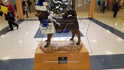 Thumbnail 1 in Edmond North TOC Ceremony photogallery.