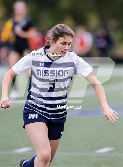 Thumbnail 3 in Oak Park vs. Mission Prep (Grace Brethren Tourney) photogallery.