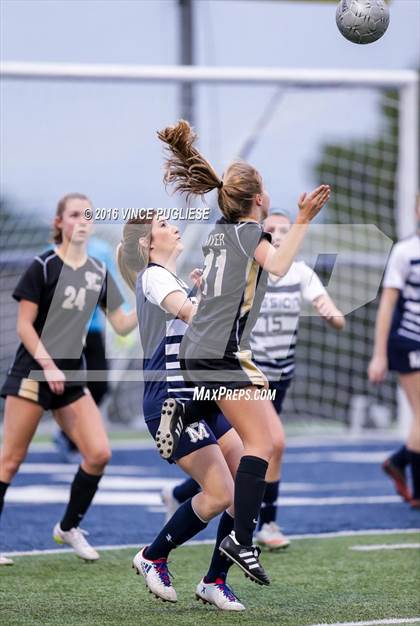 Thumbnail 2 in Oak Park vs. Mission Prep (Grace Brethren Tourney) photogallery.