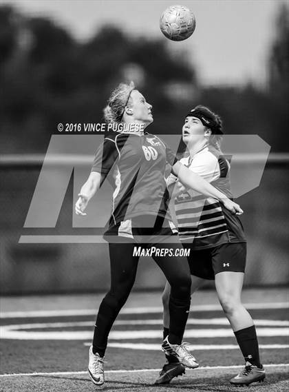 Thumbnail 3 in Oak Park vs. Mission Prep (Grace Brethren Tourney) photogallery.