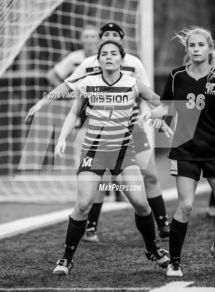 Thumbnail 3 in Oak Park vs. Mission Prep (Grace Brethren Tourney) photogallery.