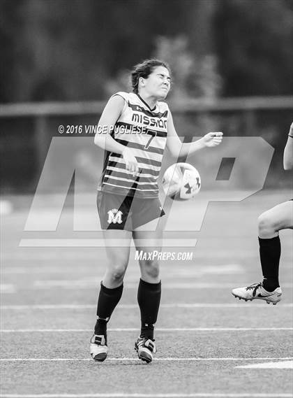 Thumbnail 3 in Oak Park vs. Mission Prep (Grace Brethren Tourney) photogallery.