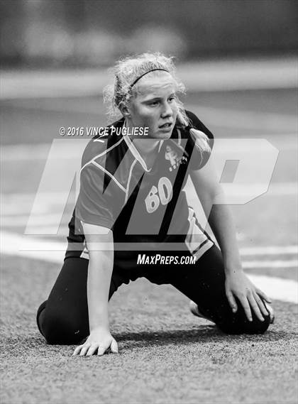Thumbnail 3 in Oak Park vs. Mission Prep (Grace Brethren Tourney) photogallery.