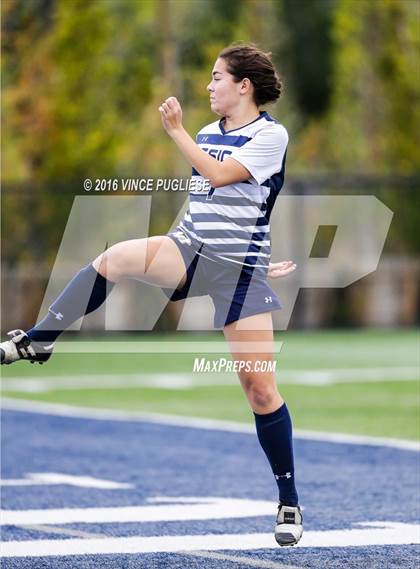 Thumbnail 3 in Oak Park vs. Mission Prep (Grace Brethren Tourney) photogallery.
