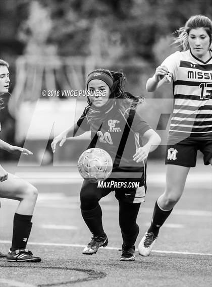 Thumbnail 2 in Oak Park vs. Mission Prep (Grace Brethren Tourney) photogallery.