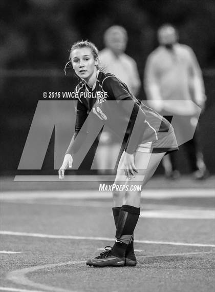 Thumbnail 2 in Oak Park vs. Mission Prep (Grace Brethren Tourney) photogallery.