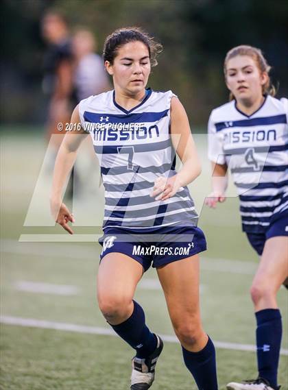 Thumbnail 3 in Oak Park vs. Mission Prep (Grace Brethren Tourney) photogallery.