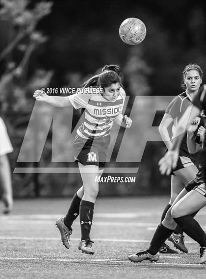 Thumbnail 3 in Oak Park vs. Mission Prep (Grace Brethren Tourney) photogallery.