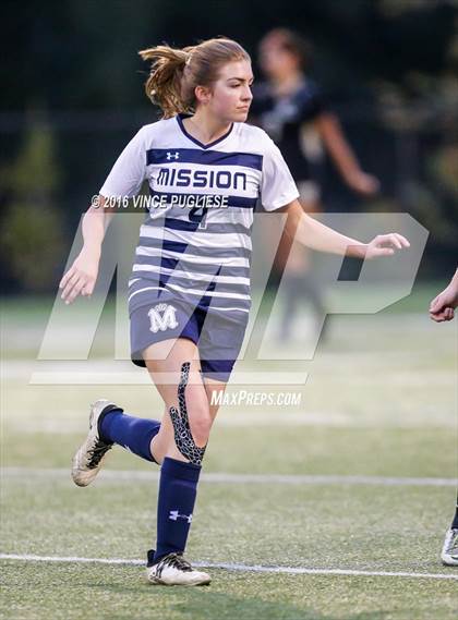 Thumbnail 3 in Oak Park vs. Mission Prep (Grace Brethren Tourney) photogallery.