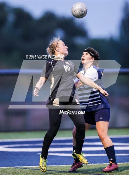 Thumbnail 3 in Oak Park vs. Mission Prep (Grace Brethren Tourney) photogallery.