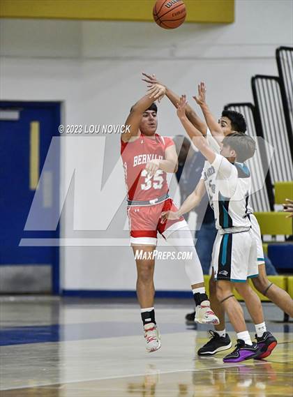 Thumbnail 1 in Bernalillo vs. Del Norte (Bobby Rodriguez Capital City Tournament) photogallery.